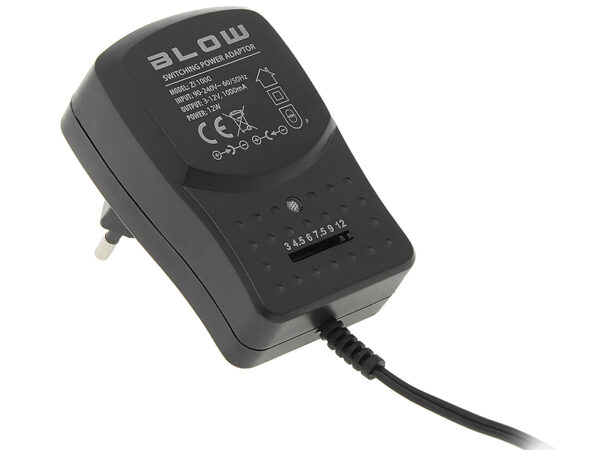 Univerzálny sieťový adaptér 12V 1000mA ZI1000